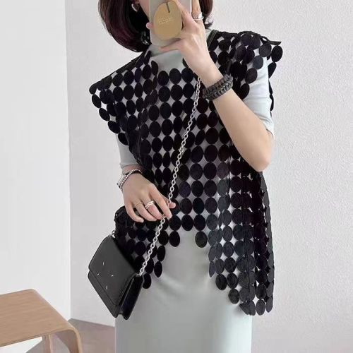 Black hollow vest 2024 spring and summer new style simple loose blouse vest fashion jacket vest women's trend