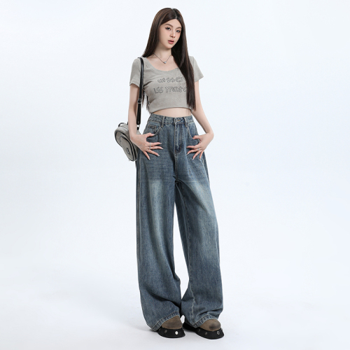 Actual shot of retro loose wide-leg pants, floor-length high-waisted, versatile straight-leg jeans for women & longer trousers