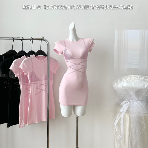 Suuuicee○Hot sweetheart pink pure desire short-sleeved dress hot diamond design hot girl black skirt