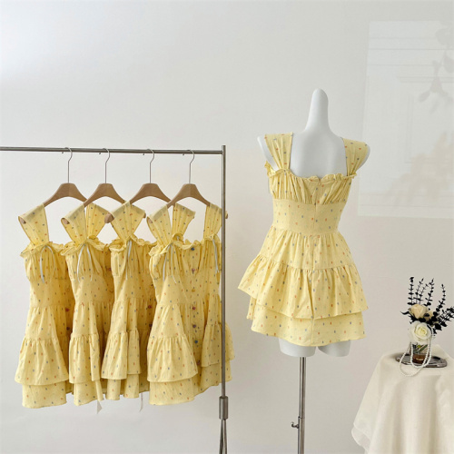 Acaine mid-length yellow polka-dot square neck waist a-line suspender dress women's summer French sweet skirt