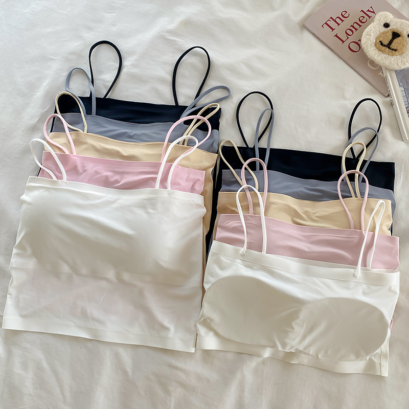 Actual shot, ice silk wrapped chest, white and black tube top to prevent exposure, small sling inside, thin style, outer wear, beautiful back