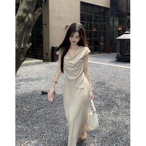 2024 Summer Wasteland Style Irregular Light Luxurious Satin Swing Collar Pleated Top High Waist Covered Hip Skirt Two-piece Set