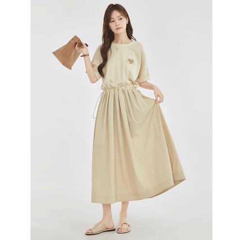 MOZAO French heart-shaped embroidered waist short-sleeved dress for women 2024 summer new style long skirt