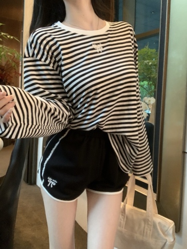 Real shot!  Backless embroidered striped sun protection long-sleeved T-shirt for women high-waist slim casual shorts two-piece set