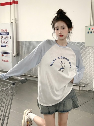 Real shot of sun protection clothing for women, summer fashion, fun printed design, long sleeves, thin raglan sleeve tops, Korean style women's clothing