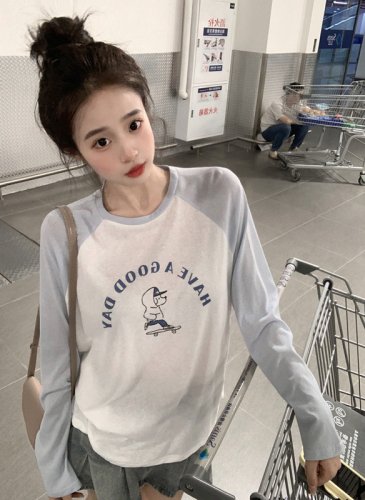 Real shot of sun protection clothing for women, summer fashion, fun printed design, long sleeves, thin raglan sleeve tops, Korean style women's clothing