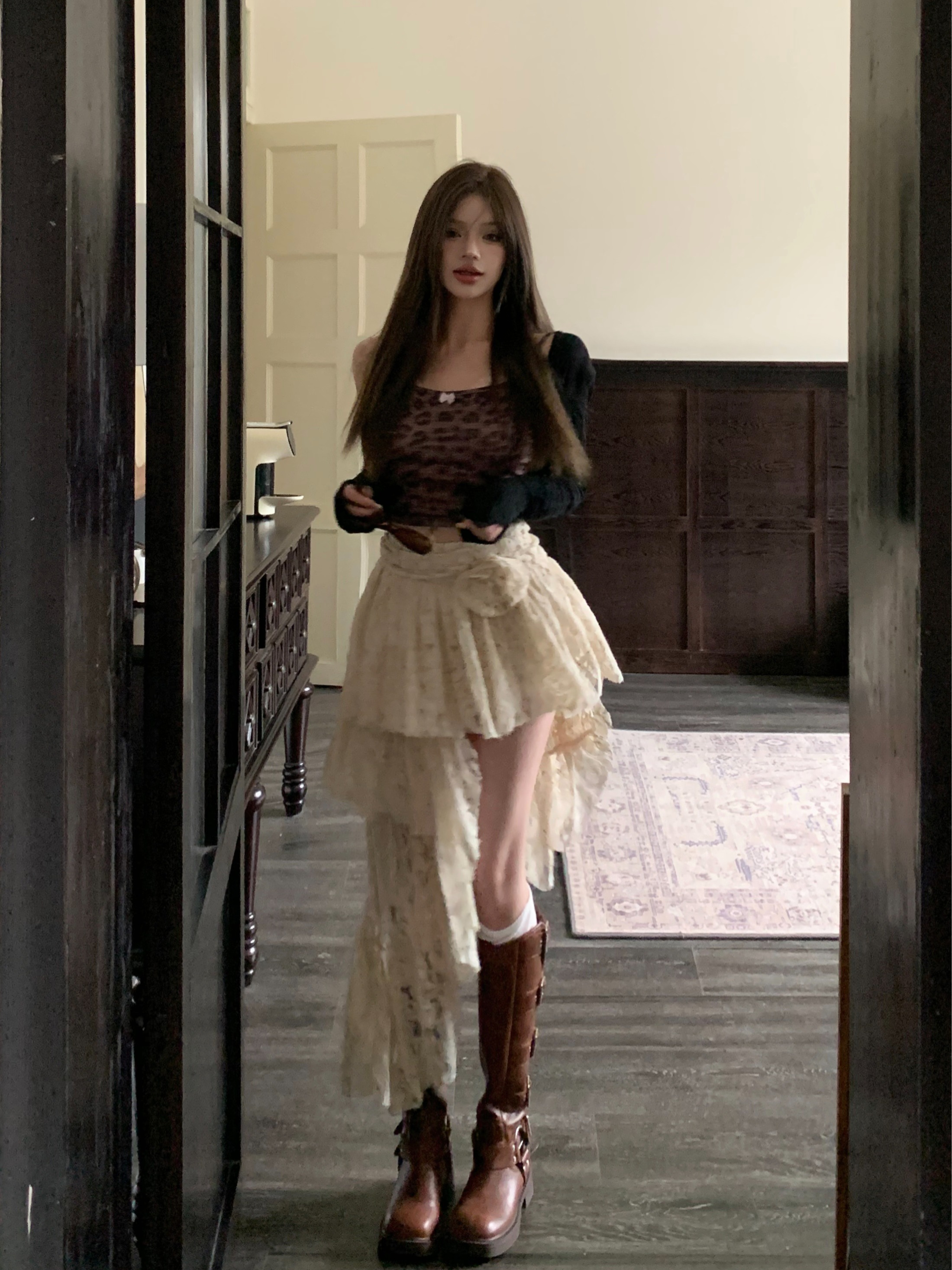 Actual shot of design niche temperament irregular skirt rose flower bias cut cake skirt for women