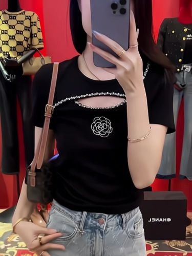 Camellia right shoulder short-sleeved women's T-shirt summer cross hollow diamond black slimming fashionable chic trendy top