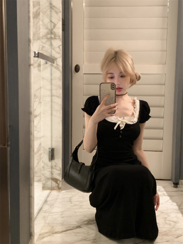 Actual shot of black fake two-piece dress, summer and Korean version, slim fit, retro long dress