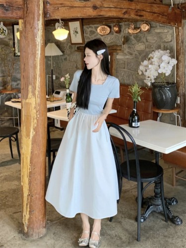 Actual shot of 2024 new summer long skirt, high-end waist skirt, Hepburn style French square collar blue dress for women