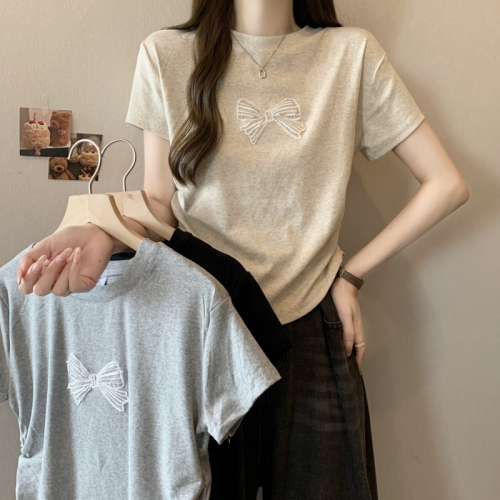 Real shot of pure cotton short-sleeved T-shirt for women summer 2024 Korean version new design embroidered slim hot girl pure desire top