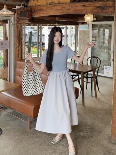 Actual shot of 2024 new summer long skirt, high-end waist skirt, Hepburn style French square collar blue dress for women