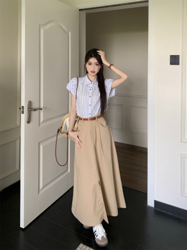 Actual shot and real price Korean version commuting Polo collar striped small flying sleeve shirt + high waist slit slimming skirt