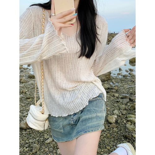 Actual shot of 2024 summer casual style long-sleeved sun protection blouse thin striped loose versatile T-shirt top