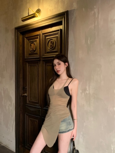 Actual shot of Pure Desire Hot Girl Style Sleeveless Camisole Women's Thin Slim Fit Versatile Stacking Two-piece Set