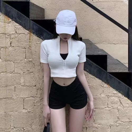 Jeans women's high waist black straight pants summer new versatile hip-covering hot pants tight slimming casual shorts