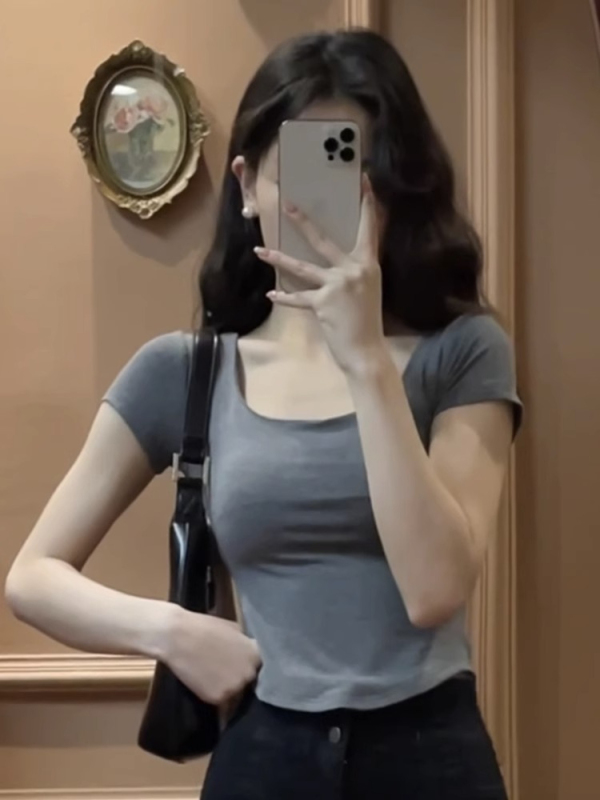 Internet celebrity popular right shoulder short-sleeved T-shirt women's trendy ins summer new Korean version slim short square collar top