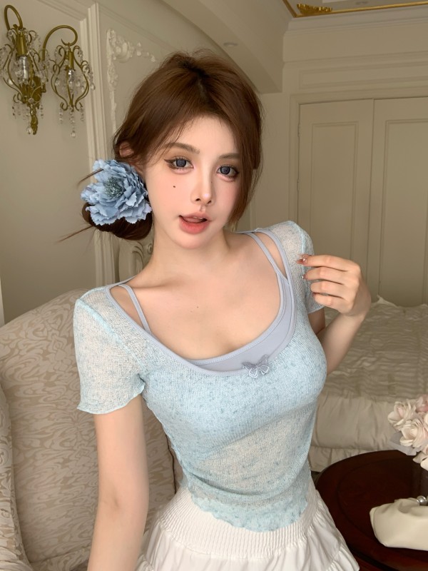 Actual shot and real price Pure desire slightly see-through short-sleeved T-shirt hot girl hollow slim slimming with chest pad sling two-piece set