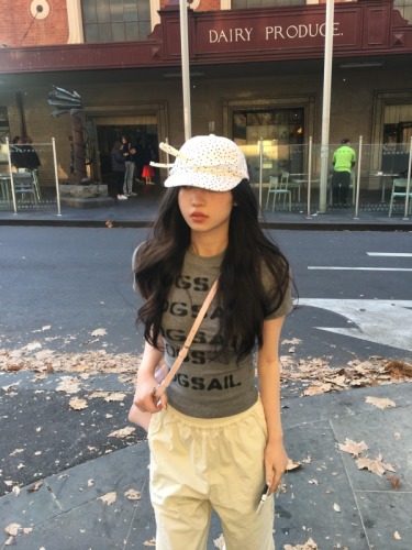 美式复古辣妹正肩短袖t恤女夏季2024新款设计感小众别致短款上衣