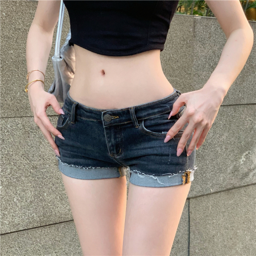 Real shot!  Hot girl low-waisted super shorts, feminine slimming tight cuffed denim shorts hot pants