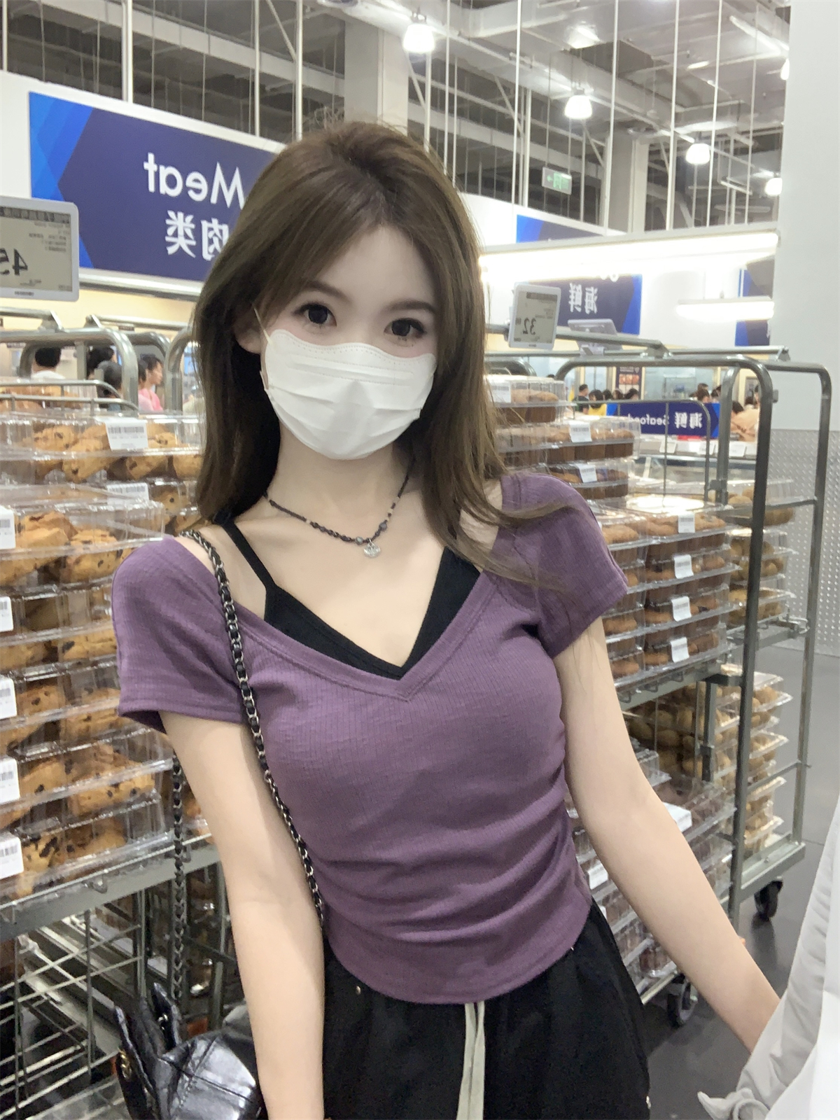 實拍 夏季韓版修身v領撞色假兩件設計感褶皺顯瘦短袖T恤上衣