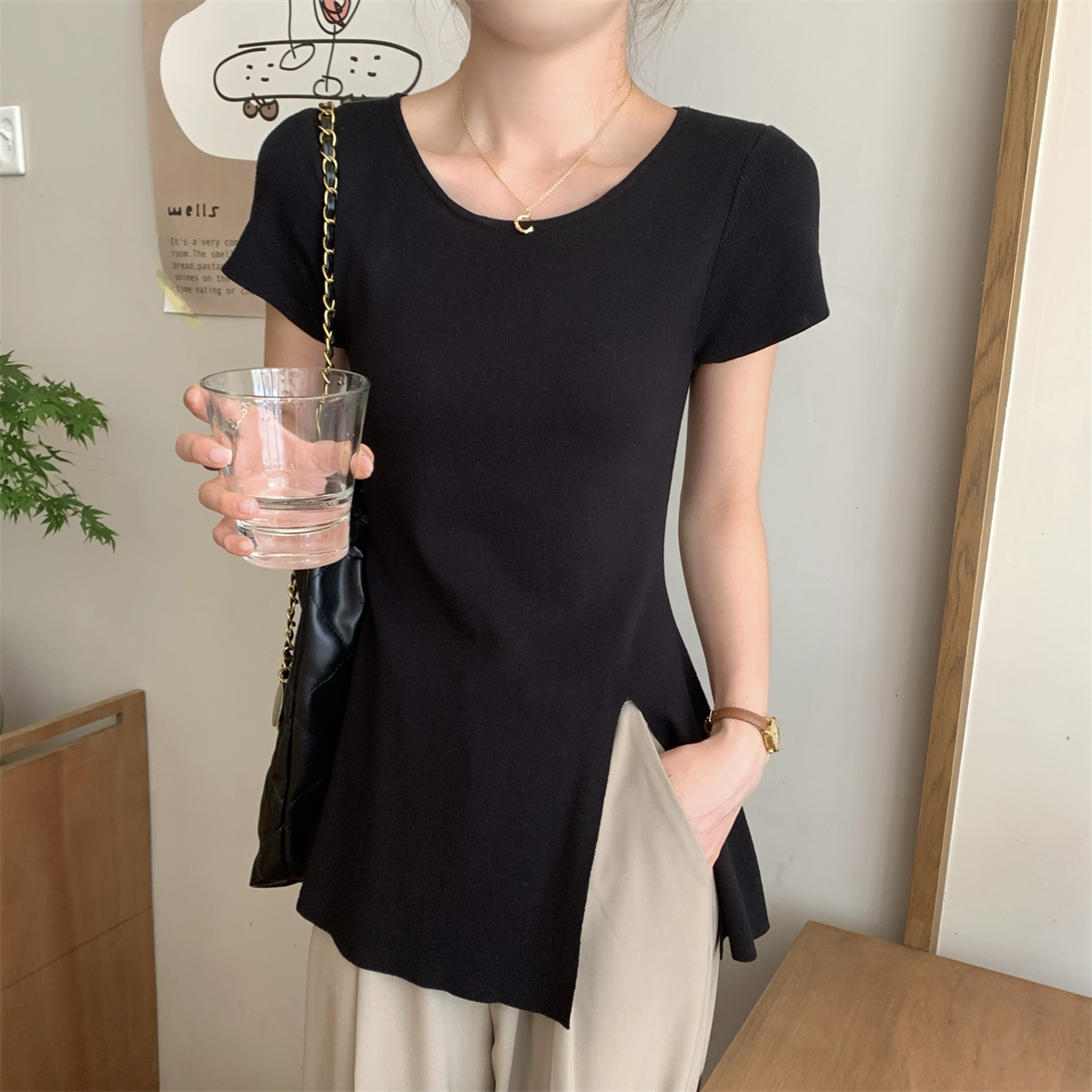 Summer Korean-style temperament slit invisible slimming medium-length versatile knitted top women's short-sleeved shirt