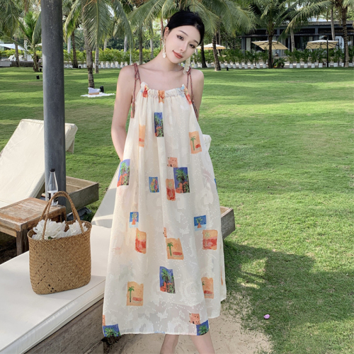 Tea break French high-end sexy seaside vacation floral suspender dress for women summer super fairy loose beach long dress