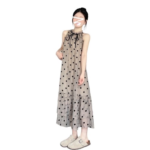 French halterneck polka-dot dress for women summer 2024 new seaside vacation short sleeveless temperament long dress