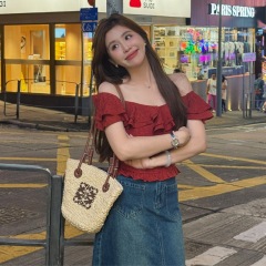 Red short short flying sleeves, square neck, exposed waist and suspenders for women, summer French retro temperament top