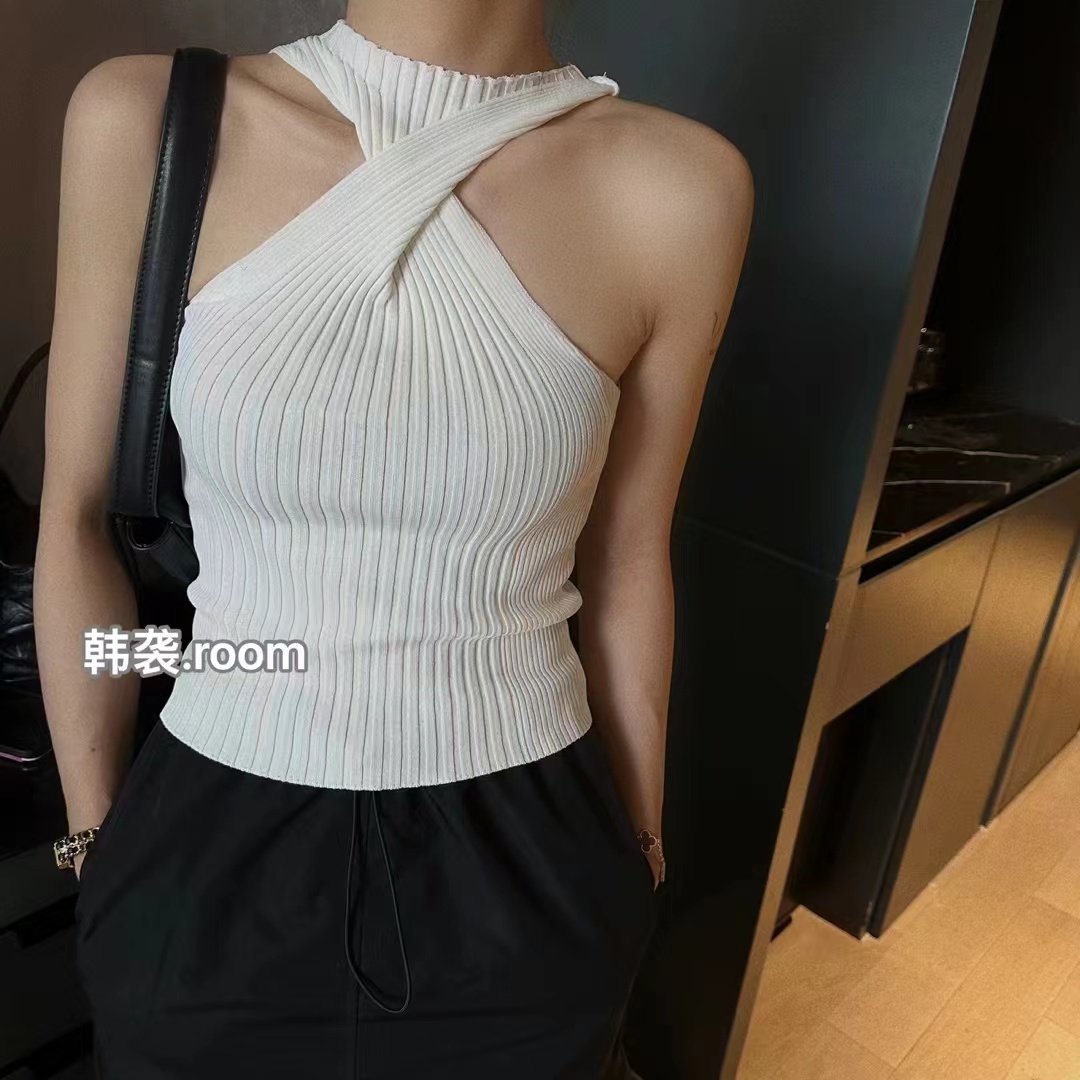 2024 summer new style Korean style French chic slim fit sexy hot girl inner wear halter top top for women trendy
