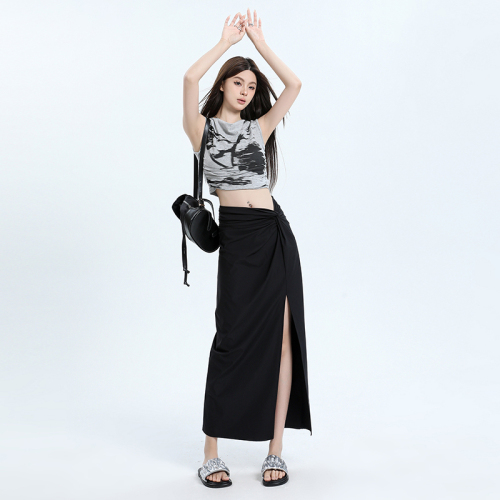 Real shot of women's summer 2024 new high-waist slim straight skirt with slits and long skirt