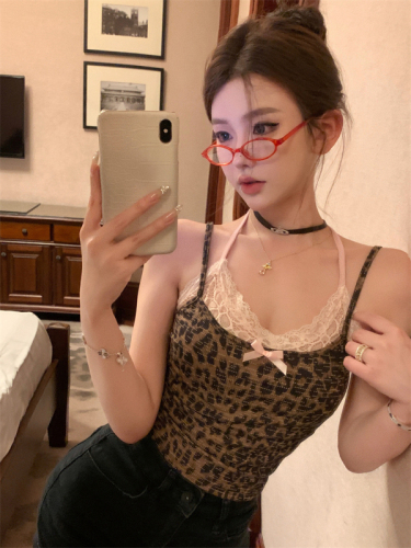 Real shot of fake two-piece lace spliced ​​leopard print camisole female summer hot girl pure lust style sexy top