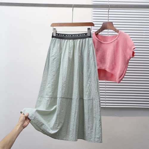 Real shot of summer large size loose mid-length vacation lightweight mid-length skirt for fat girls travel A-line skirt