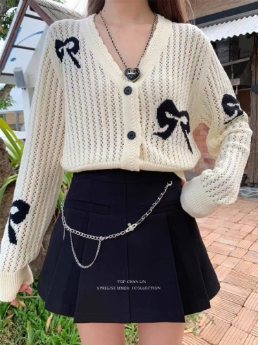 Early autumn bow V-neck hollow knitted cardigan for women 2024 new sweet loose short sweater top