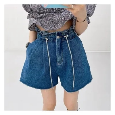 Fashionable drawstring waist versatile denim shorts