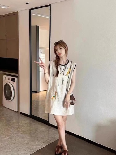 Summer Heavy Industry Cartoon Embroidered Sleeveless Vest Dress for Small Women Loose Casual Mid-Length Linen Top