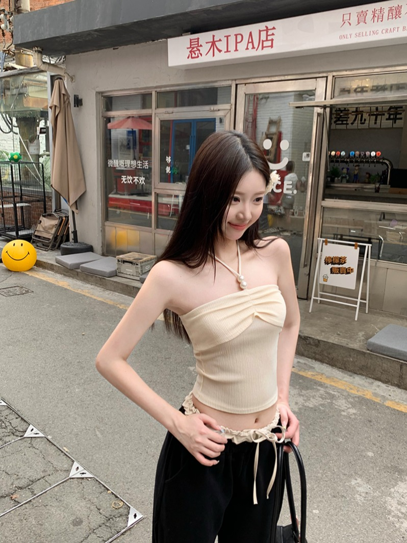 Tmall quality pure lust style halter neck suspender girl summer design niche sexy hot girl short top