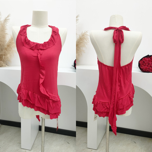 Complete three standards ~ 2024 summer new style red halterneck camisole women's summer design ruffled top