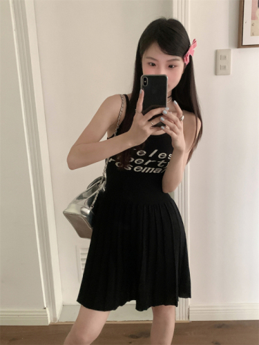 Actual shot~summer~letter sleeveless knitted dress for women with A-line pleated suspender skirt and short skirt