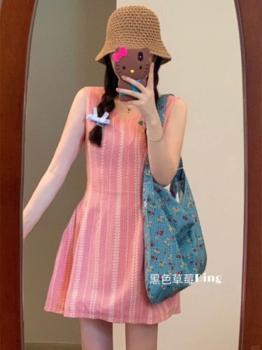 Pink sleeveless dress, sweet and high-end summer new style, small waist, slimming and temperament camisole dress