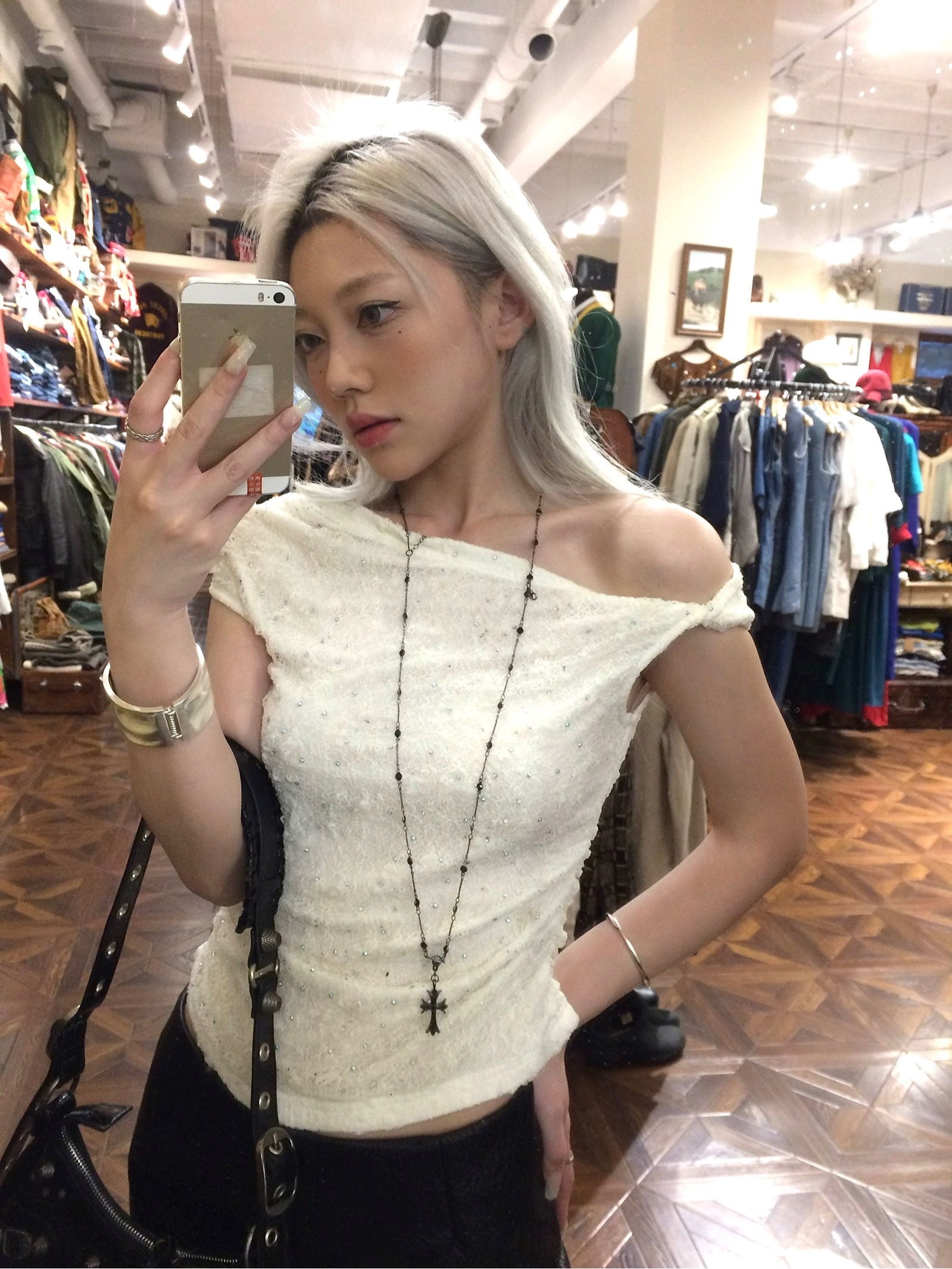 Cheei 7 高級設計感絕美蕾絲亮晶晶扭結背心女上衣百搭潮流