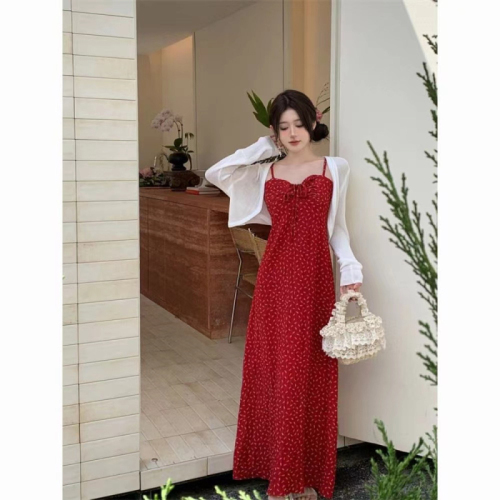 2024 new summer Korean style pure lust red floral suspender skirt French holiday slimming temperament long dress for women