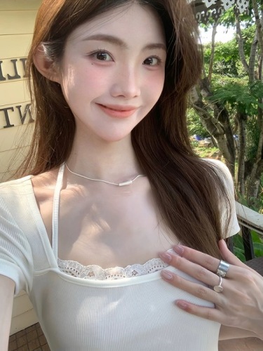 白水女奶醇花瓣~方领短袖T恤女夏拼接设计感修身显瘦纯欲上衣