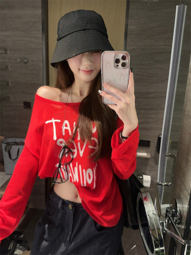 Real shot: New breathable thin long-sleeved sun protection knitted top short solid color pullover loose T for women