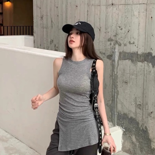 Mid-length slim pleated sleeveless waist vest for women