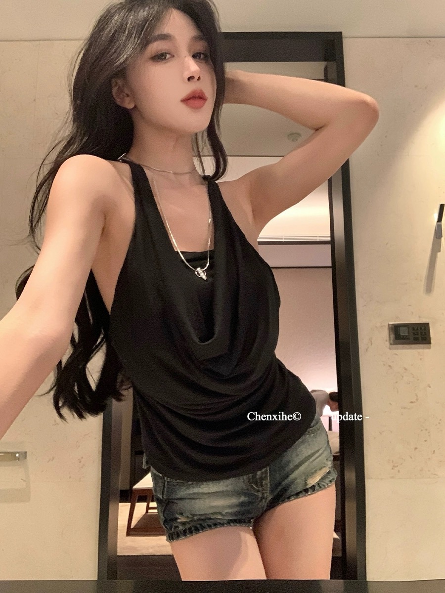 He Chenxi Black Chain Decorated Swing Collar Vest Female Summer Hot Girl Design Slim Pure Desire Sleeveless Top
