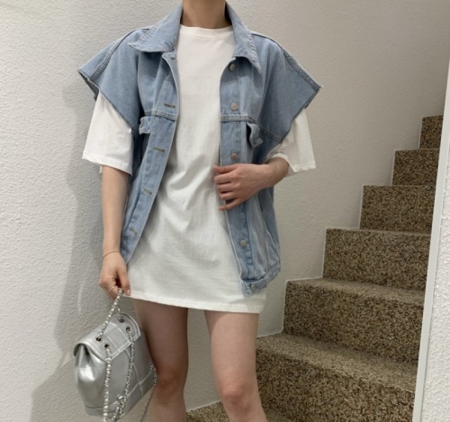 2024 Japanese and Korean raw edge wide shoulder loose denim vest