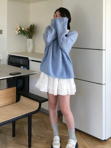 Blue gentle style Korean style gentle blue soft waxy round neck long-sleeved knitted sweater for women 24 autumn new style