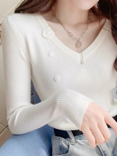 2024 autumn and winter new V-neck core-spun yarn long-sleeved sweater women's slim pullover sweater with bottoming shirt trendy