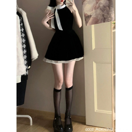 French sweet and spicy style high-waisted slim bow-knot sleeveless halterneck dress for small women black short skirt summer